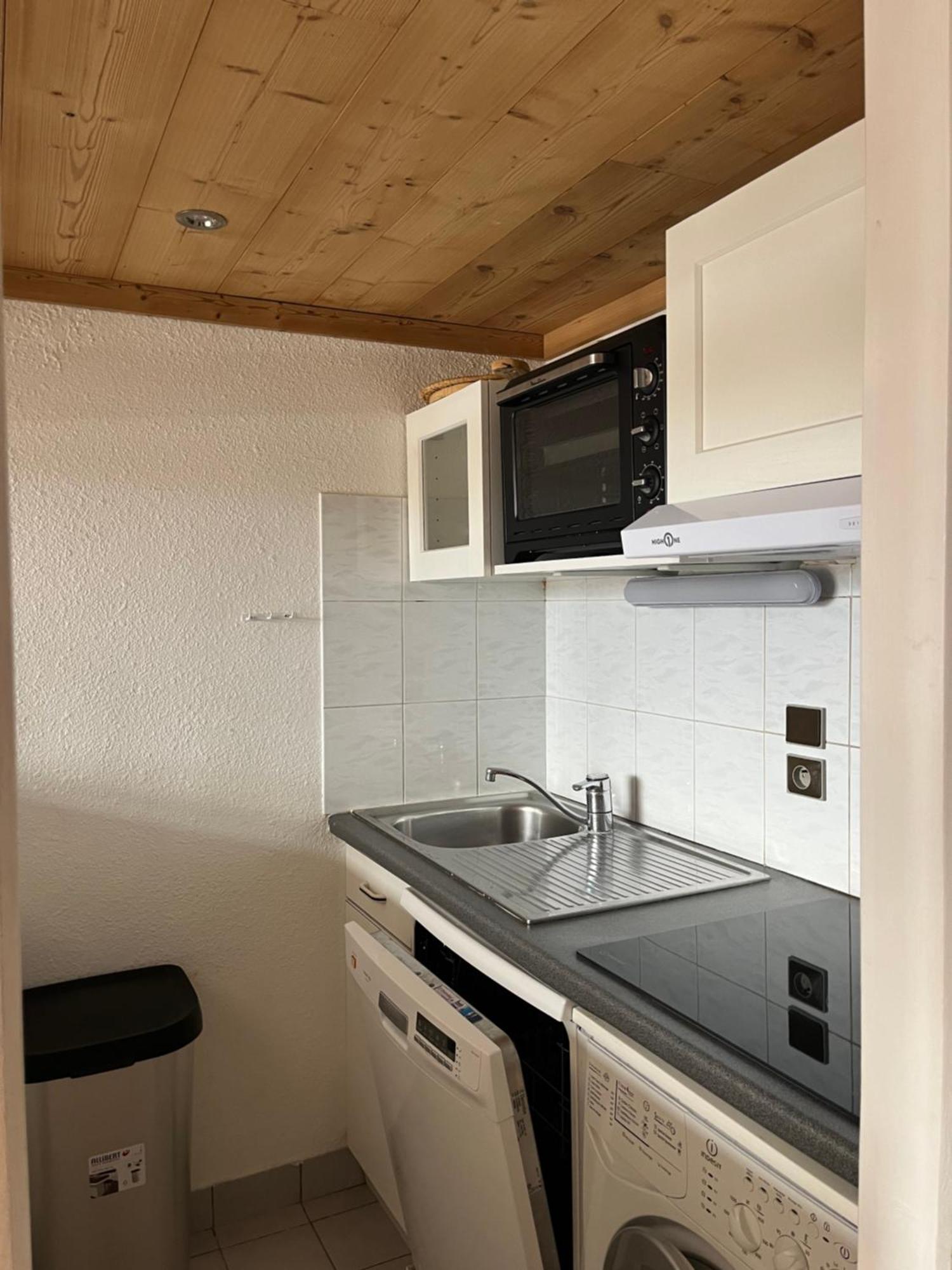 Le Genepi Apartment Тананж Екстериор снимка