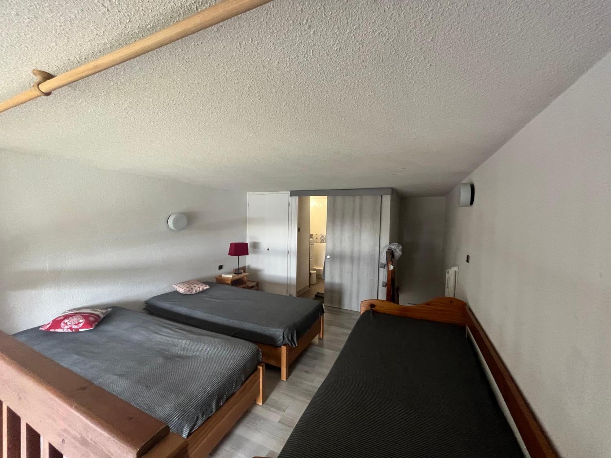 Le Genepi Apartment Тананж Екстериор снимка