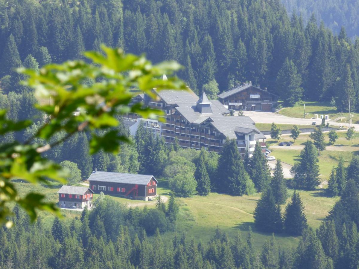 Le Genepi Apartment Тананж Екстериор снимка